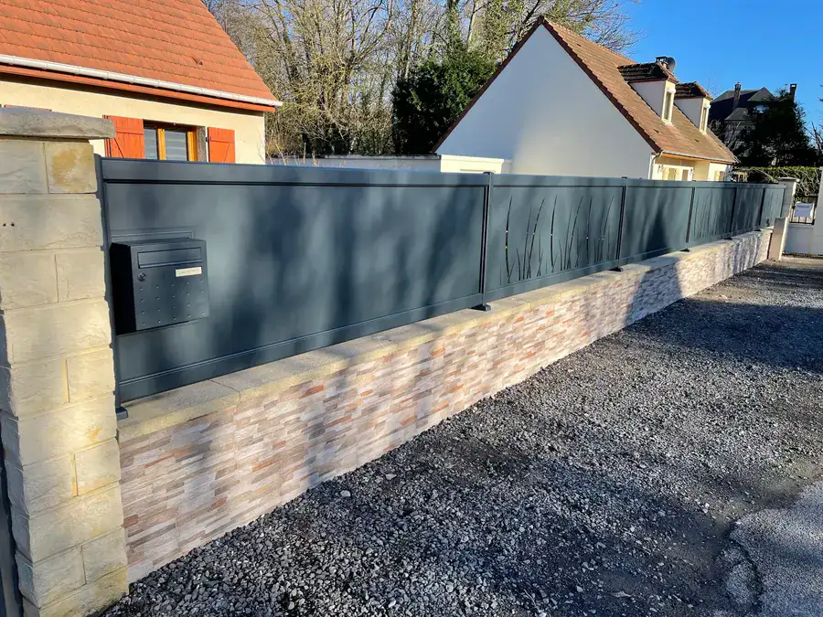 Clôture sur mesure